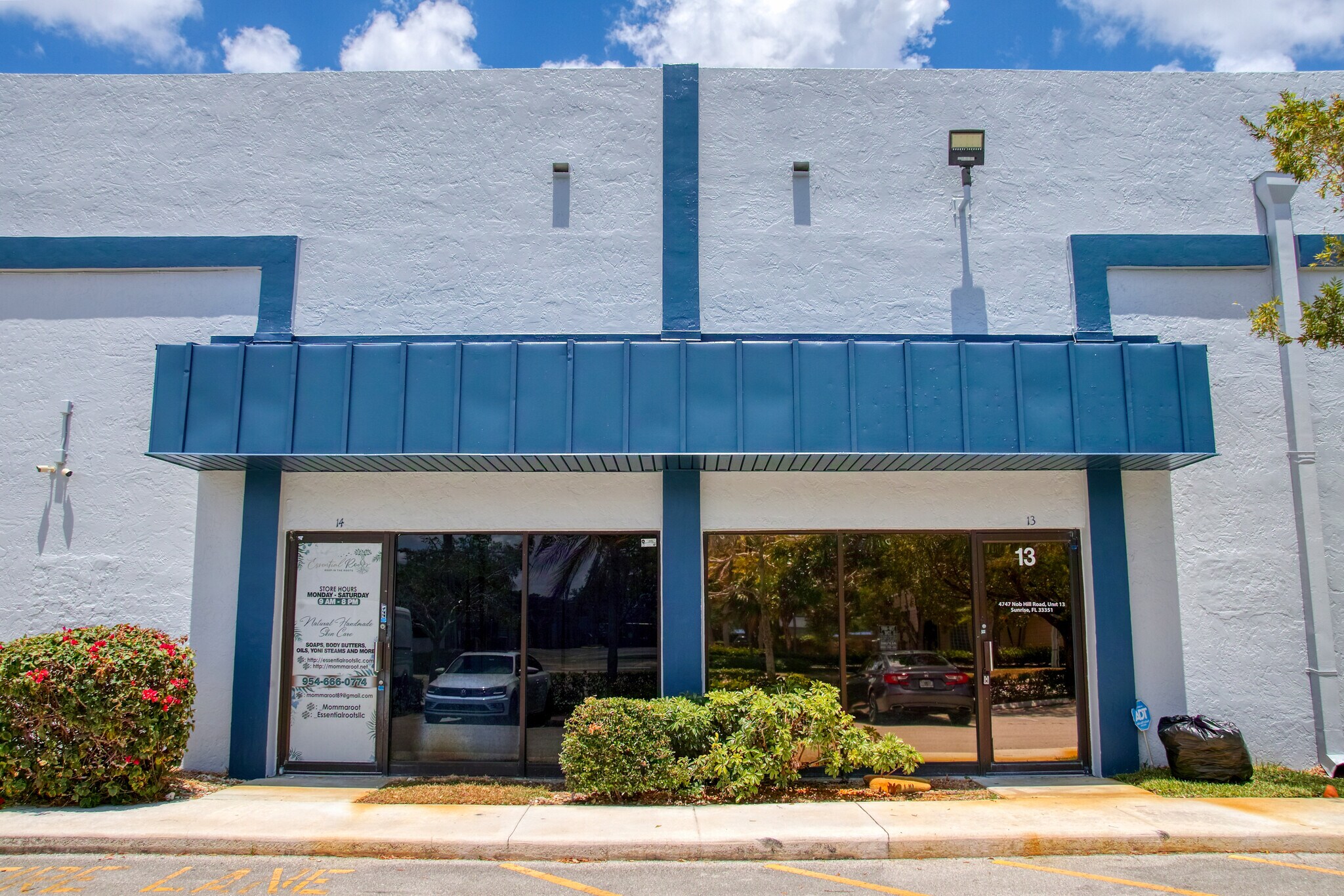 4747 N Nob Hill Rd, Sunrise, FL à louer Photo de l’immeuble– Image 1 sur 4