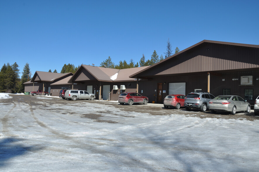 6065 - 6073 US Highway 93, Olney, MT à louer - Photo de l’immeuble – Image 1 sur 22