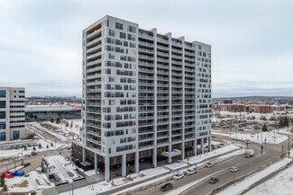 Plus de détails pour 700 Blvd Du Carrefour, Gatineau, QC - Local commercial à louer
