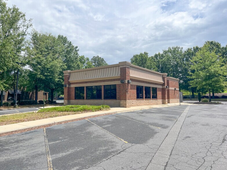624 Tinsley Way, Rock Hill, SC à vendre - Photo de l’immeuble – Image 2 sur 6