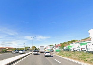 52 Avenue Du Pont Du Roy, Port-de-Bouc à louer Photo intérieure– Image 1 sur 5