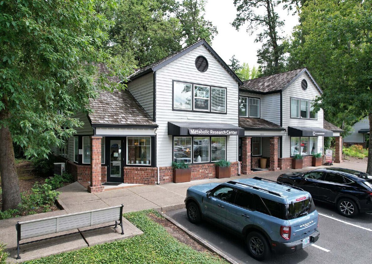 14511-14559 SW Westlake Dr, Lake Oswego, OR à louer Photo de l’immeuble– Image 1 sur 8