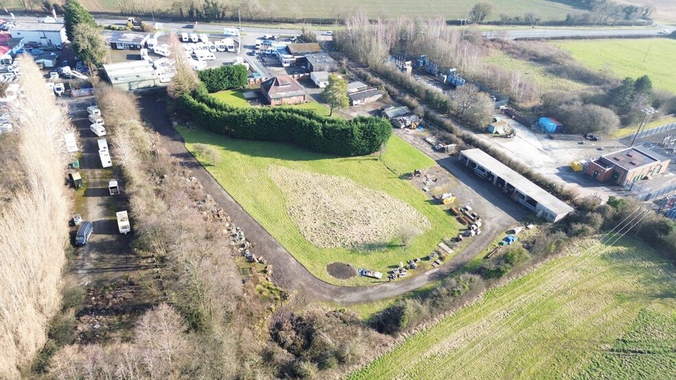Worcester Rd, Upton Warren à vendre - Aérien – Image 1 sur 5