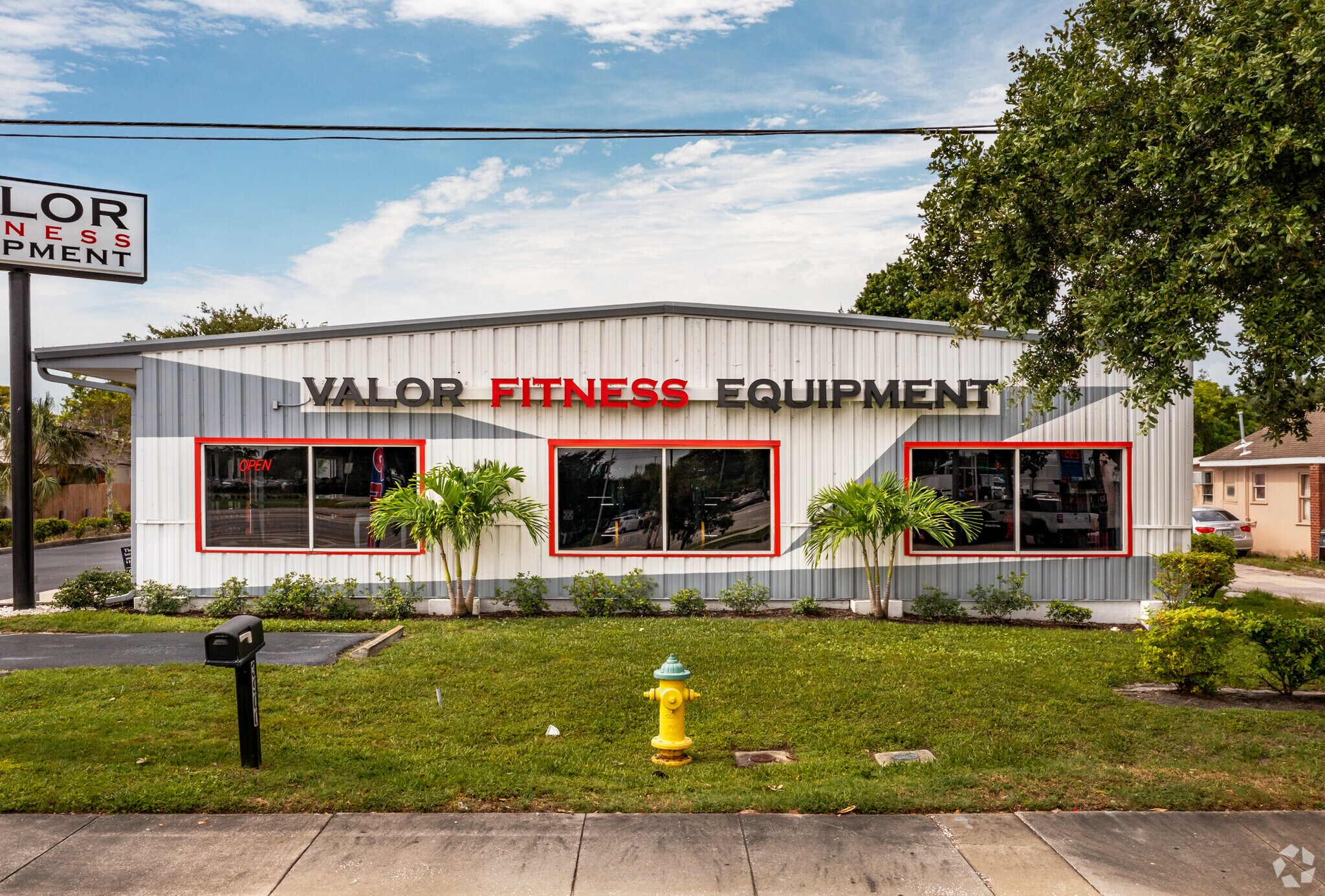 3900 78th Ave, Pinellas Park, FL à louer Photo de l’immeuble– Image 1 sur 6