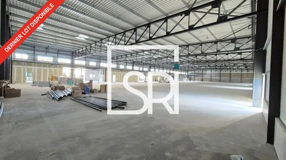 Industriel/Logistique dans Clermont-Ferrand à louer - Photo de l’immeuble – Image 3 sur 6