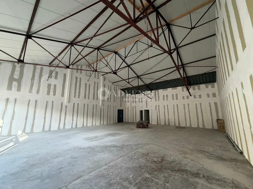 Bureau dans Golbey à louer Photo intérieure– Image 1 sur 5