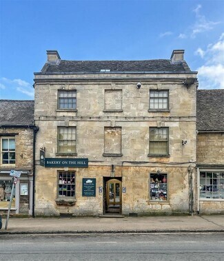 Plus de détails pour 53-59 High St, Burford - Local commercial à vendre
