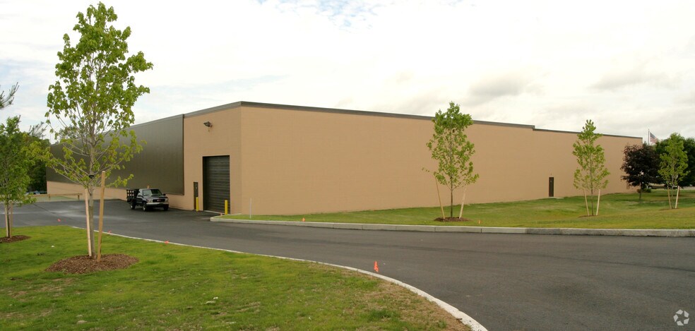 50 North St, Canton, MA à louer - Photo de l’immeuble – Image 2 sur 3