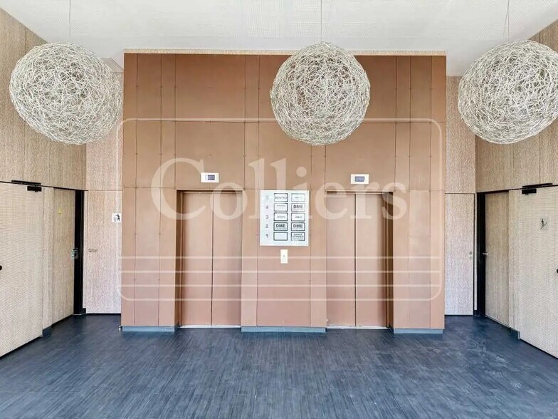 67 Rue Du Chevalier Paul, Marseille à louer - Hall d’entrée – Image 2 sur 9