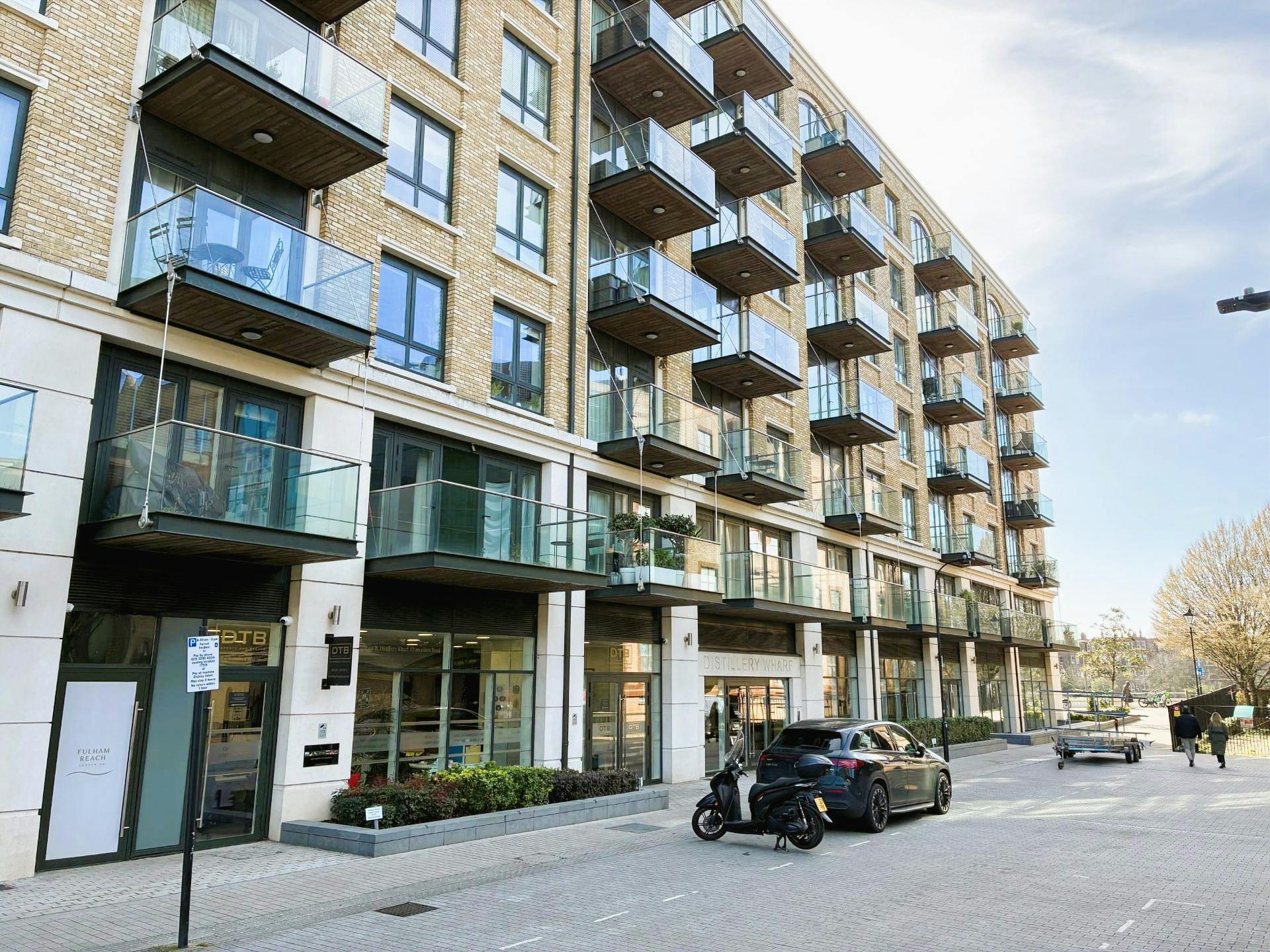 Regatta Ln, Londres à louer Photo de l’immeuble– Image 1 sur 14
