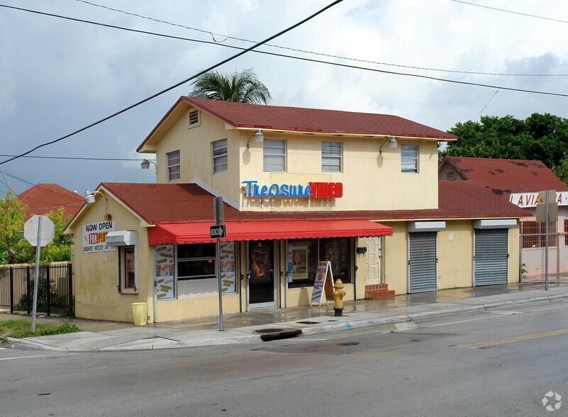 100 NW 8th Ave, Miami, FL à vendre - Photo principale – Image 1 sur 3