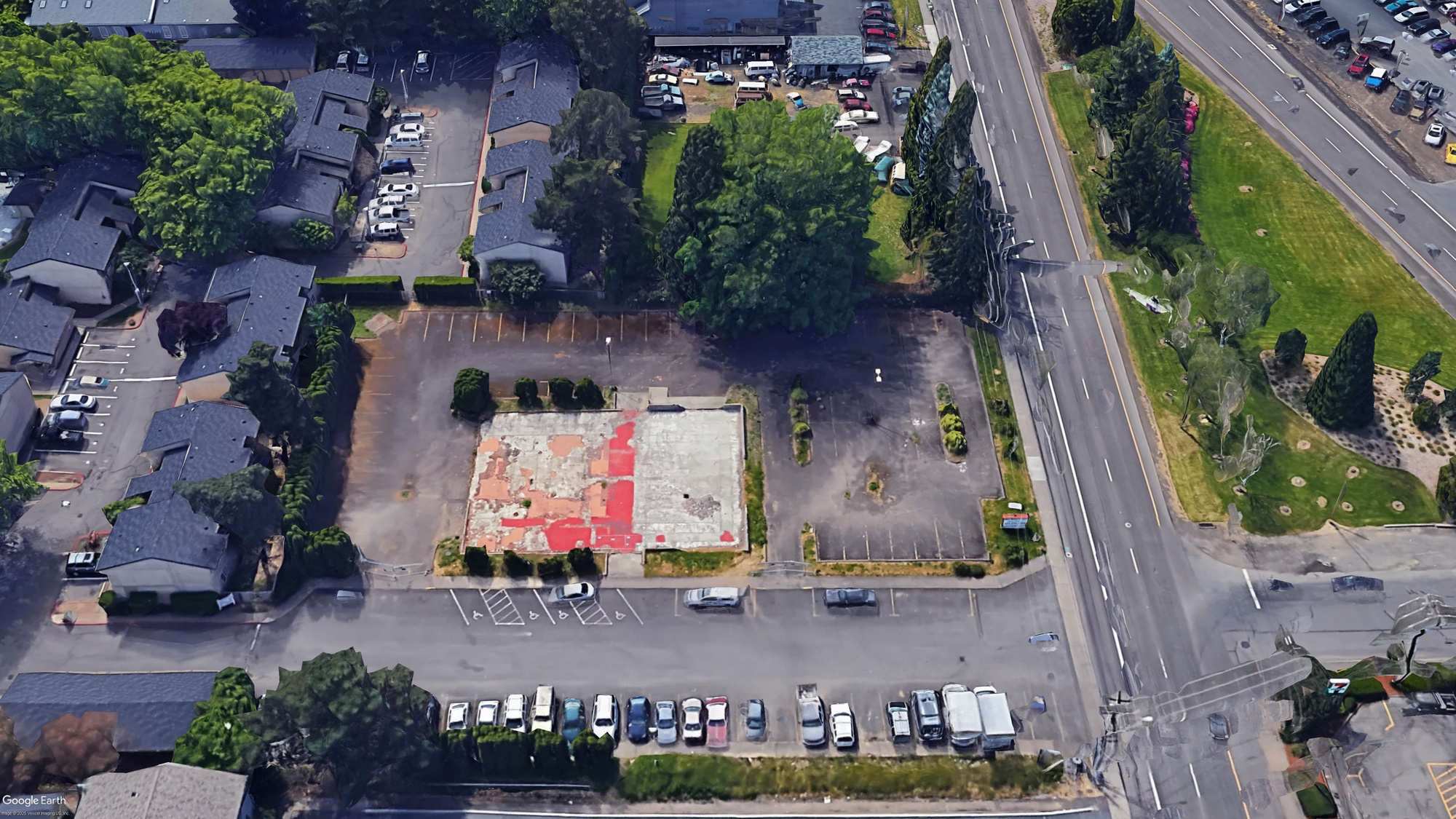 4202 Pacific Ave, Forest Grove, OR à vendre Photo principale– Image 1 sur 3