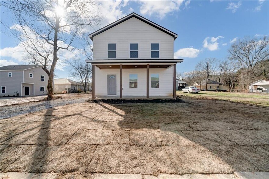 105 E Callahan St NE, Rome, GA à vendre - Photo principale – Image 1 sur 1