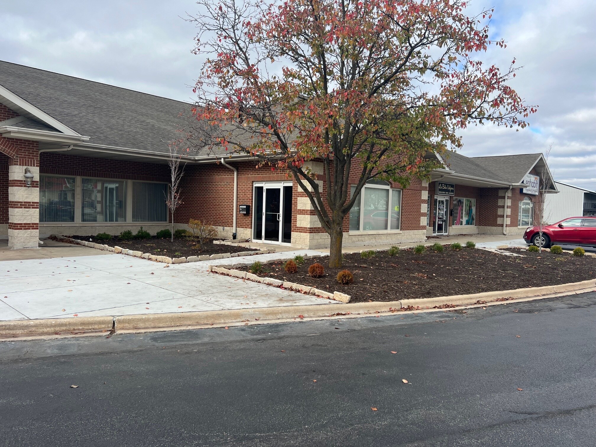 215 N Convent, Bourbonnais, IL à louer Photo de l’immeuble– Image 1 sur 5