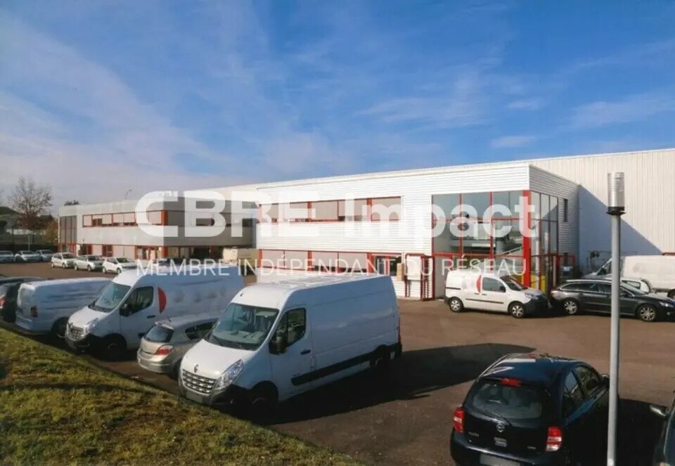 Bureau dans Chevigny-Saint-Sauveur à louer Photo de l’immeuble– Image 1 sur 5