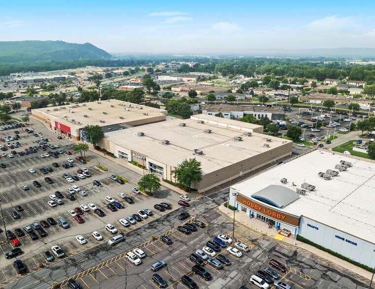 9404 State Road 16, Onalaska, WI à vendre - Photo de l’immeuble – Image 2 sur 8