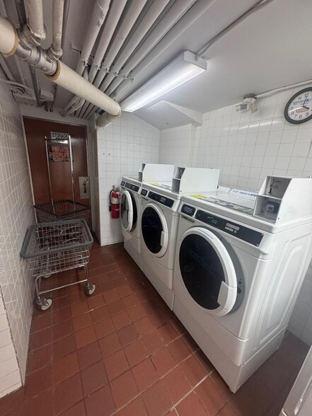 576 39th St, Brooklyn, NY à vendre - Photo de l’immeuble – Image 3 sur 6