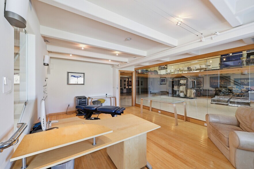 429-447 Lambert Ave, Palo Alto, CA à louer - Photo de l’immeuble – Image 2 sur 10