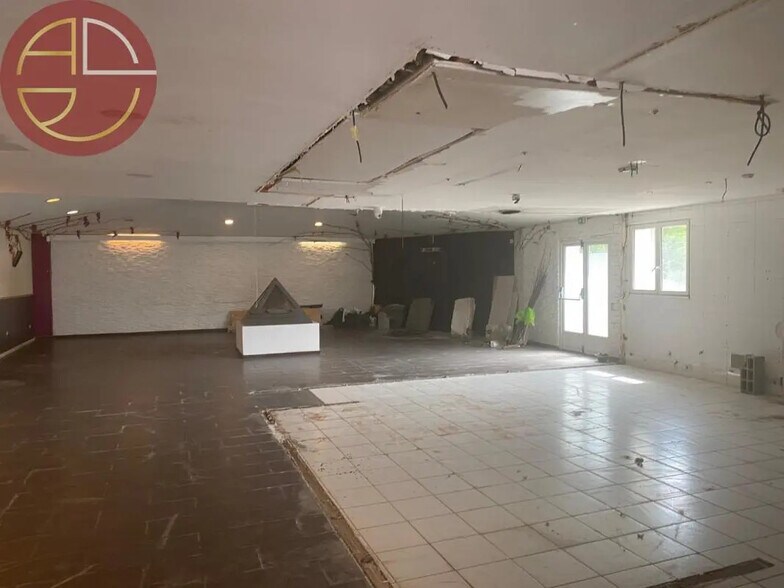 Local commercial dans Muret à louer - Photo intérieure – Image 2 sur 5