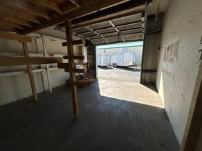 6043 Deacon Rd, Sarasota, FL à louer Photo intérieure– Image 2 sur 3