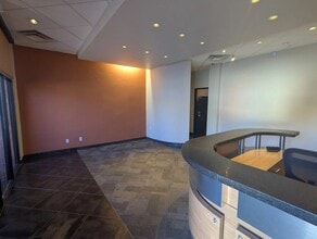 1835 E 6th St, Tempe, AZ à louer Photo intérieure– Image 2 sur 30