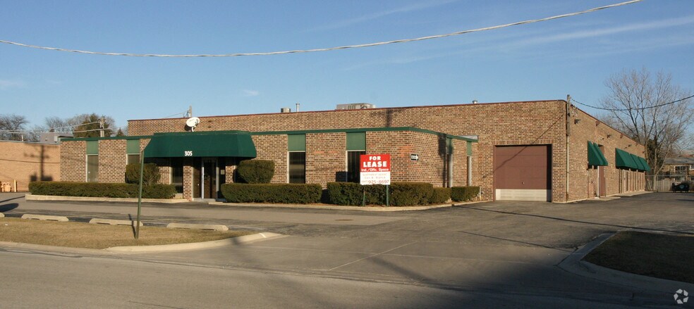 305 N Eric Dr, Palatine, IL à louer - Photo de l’immeuble – Image 2 sur 8