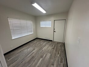 2731 H St, Bakersfield, CA à vendre Photo intérieure– Image 2 sur 11