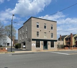 307 Lafayette Blvd, Fredericksburg, VA à louer Photo de l’immeuble– Image 2 sur 10