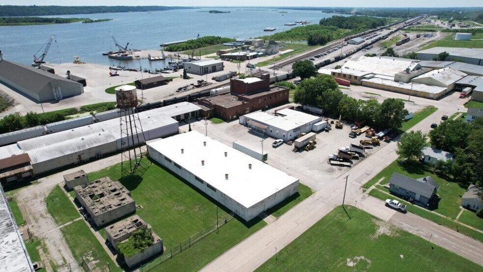 1810 Avenue O, Fort Madison, IA à vendre - Photo de l’immeuble – Image 2 sur 4