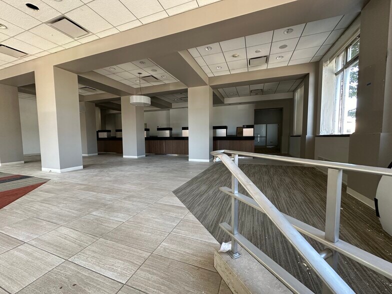 1291 Paterson Plank Rd, Secaucus, NJ à louer - Photo intérieure – Image 2 sur 8