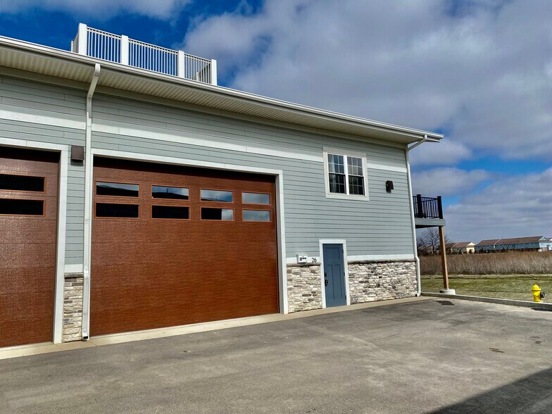 17745 Motor District Cir, Westfield, IN à vendre - Photo de l’immeuble – Image 1 sur 2
