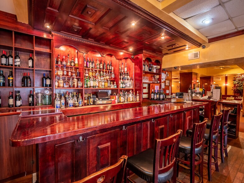 4358 Victory Blvd, Staten Island, NY à louer - Photo intérieure – Image 3 sur 19