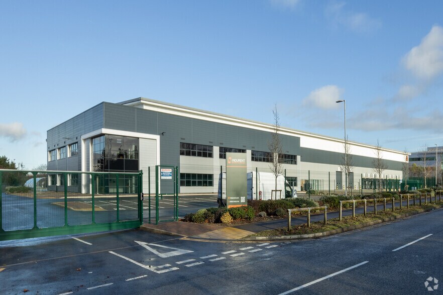122 Basildon Endeavour Point, Basildon à louer - Photo principale – Image 1 sur 14