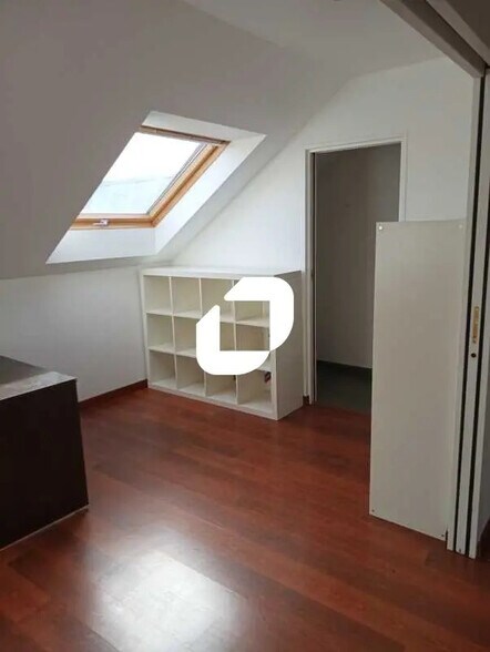 Bureau dans Thiais à louer - Photo de l’immeuble – Image 3 sur 8