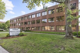 Plus de détails pour 1952 Whitney Ave, Hamden, CT - Médical à louer
