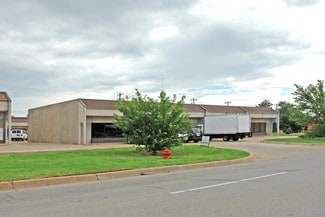 Plus de détails pour 241 W Wilshire Blvd, Oklahoma City, OK - Local d'activités à louer
