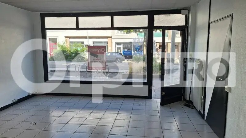 Local commercial dans Saint-Nazaire à louer - Photo intérieure – Image 3 sur 4