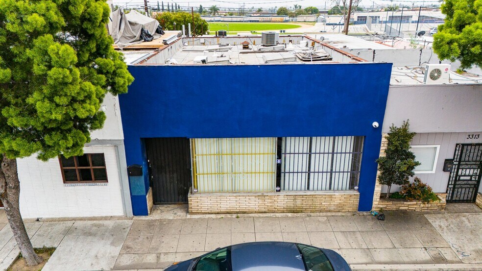 3311 W Beverly Blvd, Montebello, CA à louer - Photo de l’immeuble – Image 3 sur 12