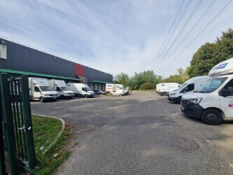 Industriel/Logistique dans Herblay Sur Seine à vendre - Photo de l’immeuble – Image 1 sur 11