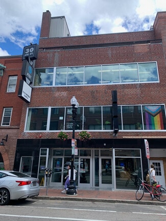 Plus de détails pour 30-34 JFK St, Cambridge, MA - Bureau, Local commercial à louer
