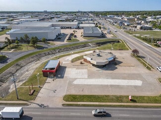 Plus de détails pour 5115 S Mingo Rd, Tulsa, OK - Local commercial à louer