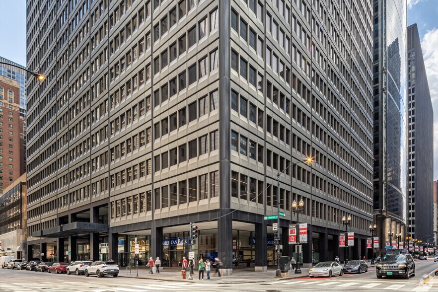 33 W Monroe St, Chicago, IL à louer - Photo de l’immeuble – Image 1 sur 21