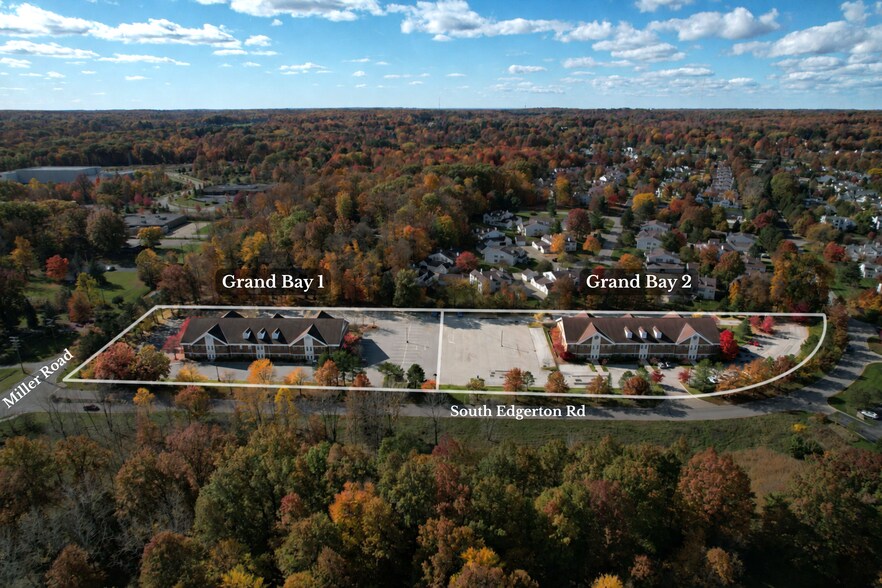 6900-6950 S Edgerton Rd, Brecksville, OH à louer - Photo de l’immeuble – Image 2 sur 7