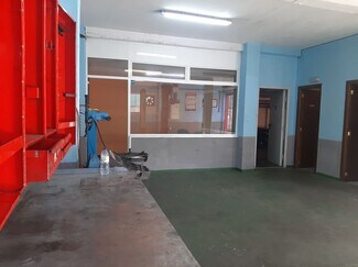 Plus de détails pour Local commercial à vendre