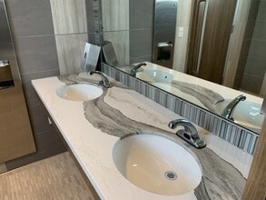 7700 N Palm Ave, Fresno, CA à louer Photo intérieure– Image 2 sur 4