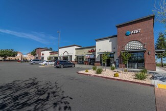 Plus de détails pour 1810 E Main St, Woodland, CA - Local commercial à louer
