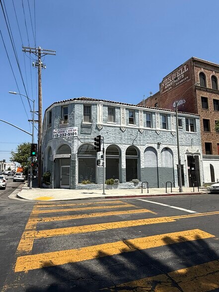 4356-4378 W 3rd St, Los Angeles, CA à louer - Photo de l’immeuble – Image 3 sur 24