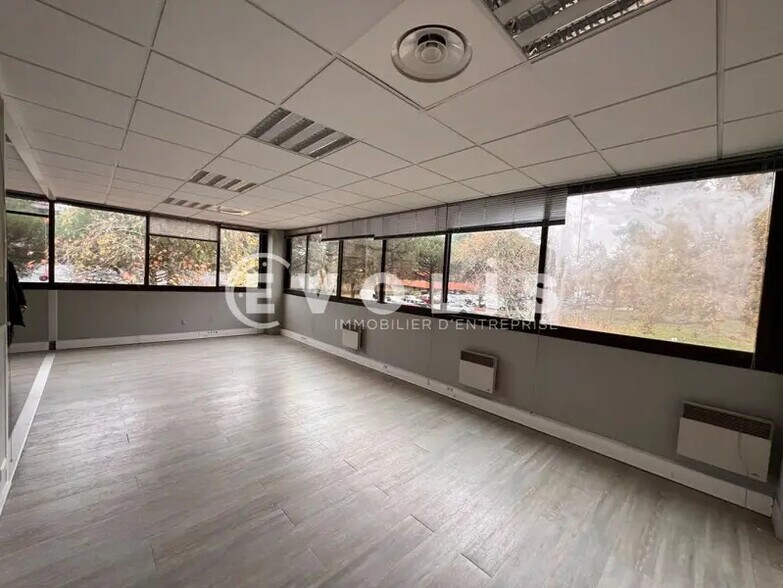 Bureau dans Mérignac à louer - Photo intérieure – Image 2 sur 6