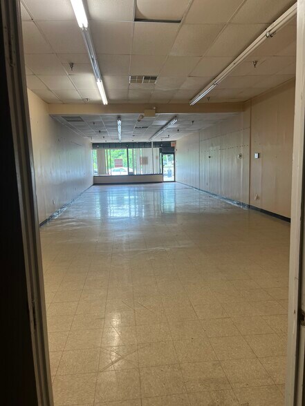 801 Blackwood Clementon Rd, Lindenwold, NJ à louer - Photo de l’immeuble – Image 2 sur 17