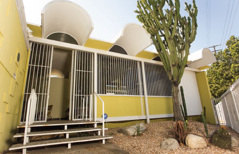 5200 Venice Blvd, Los Angeles, CA à louer - Photo de l’immeuble – Image 3 sur 24